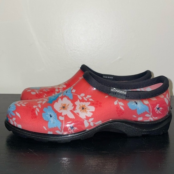 WOMEN'S WATERPROOF COMFORT SHOES -"FLORAL FUN CORAL".  Size 8. - Picture 1 of 10
